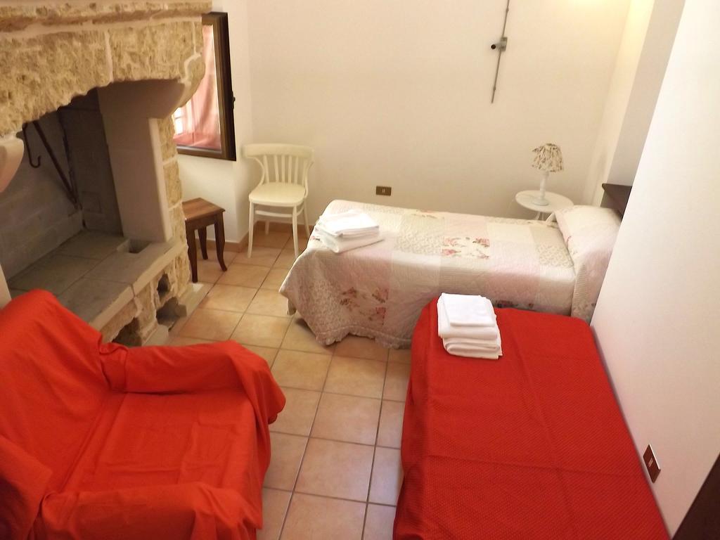 Ugento Dimora Bed & Breakfast Екстериор снимка
